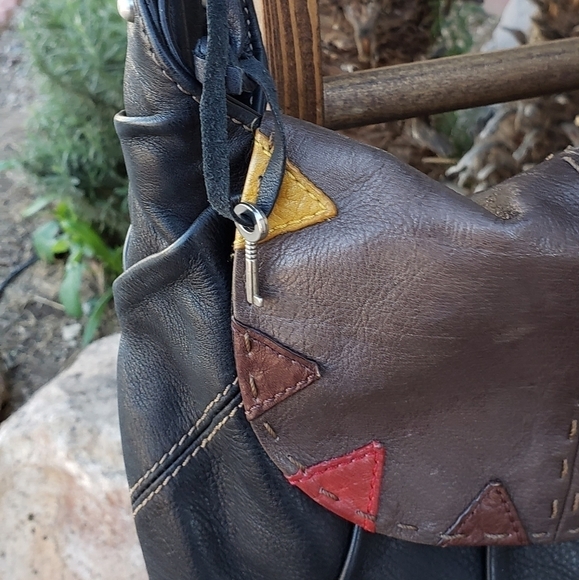 - Ellington Leather‎ Hobo Bag - Picture 6 of 10